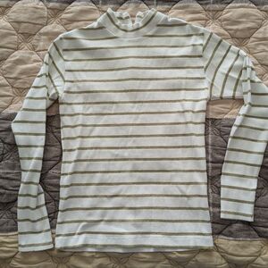 White gold striped long sleeve shirt